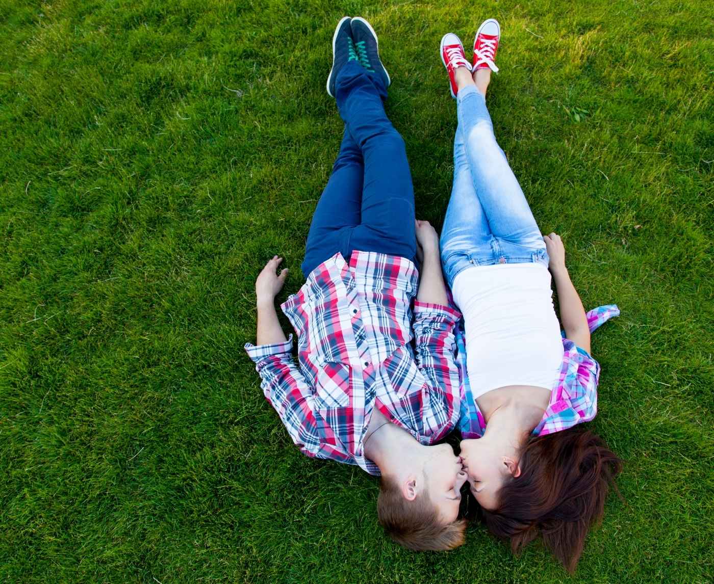 How Teens Are Catching Oral Gonorrhea Without Even Realizing It