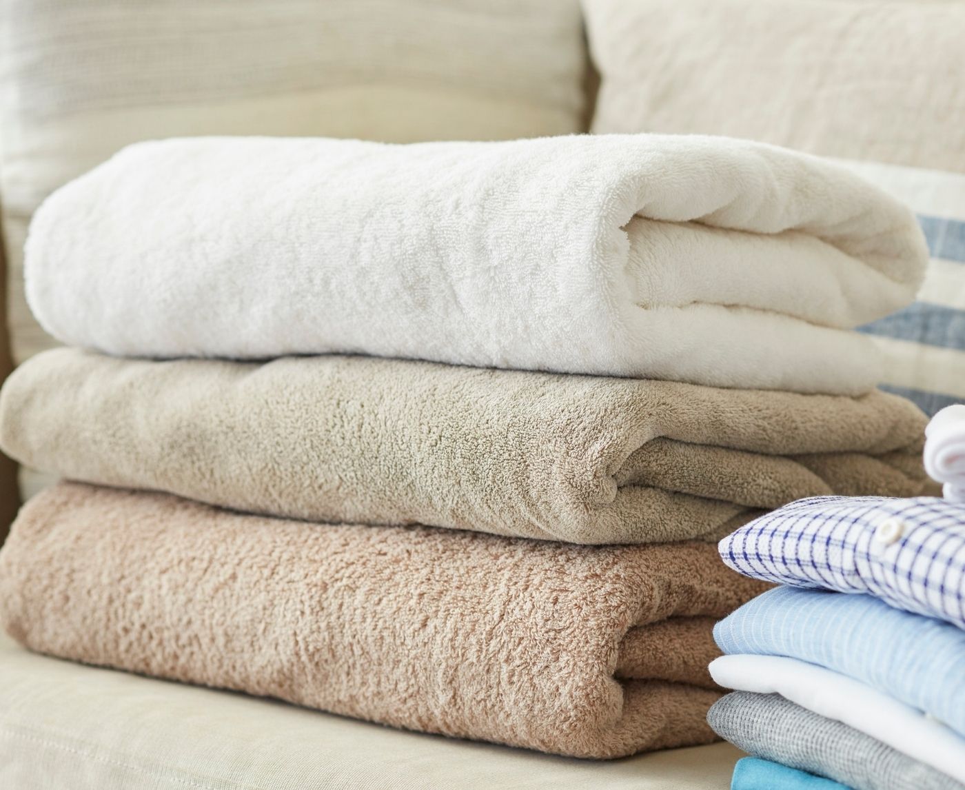 STD Scare After Sharing a Towel? What to Know Before You Panic