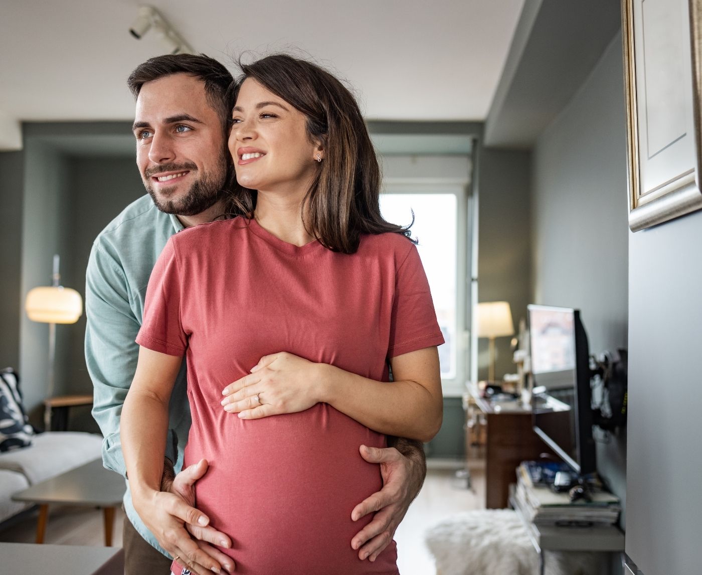 Syphilis and Pregnancy: Why Doctors Screen Every Expecting Parent